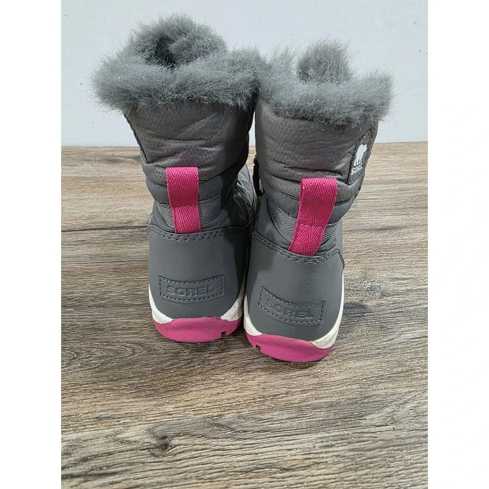 Sorel Youth Girls Pink Grey Whitney Nylon Snow Boots Faux Fur Lined Size 6
